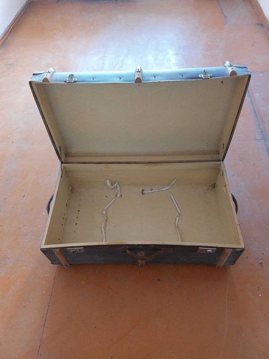 Продам чемодан із Німеччини.