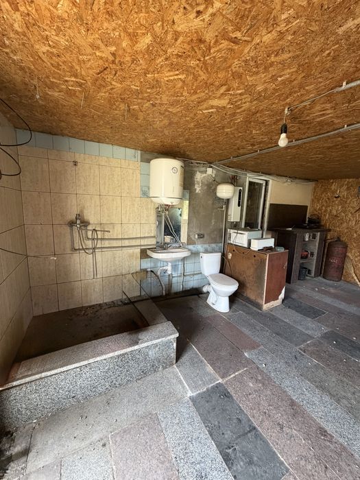 Продаж ферми(свинарник), обладнена, 970 м2, ділянка 50 сот. у власності!!!