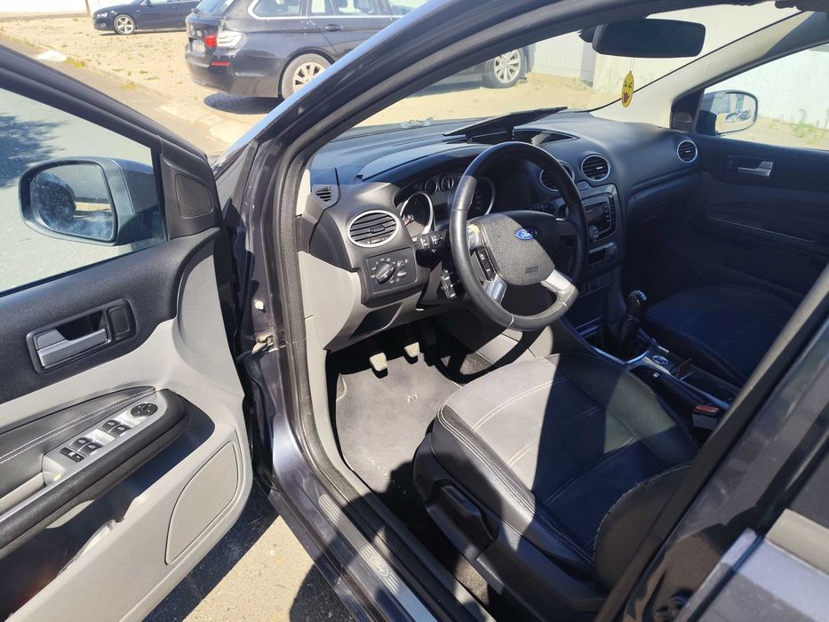 Ford focus ghia