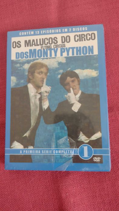 DVD "Os malucos do Circo -  Monthy Python's Fliyng Circus "