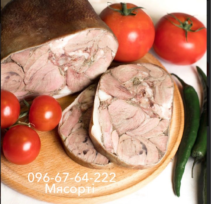 Продаємо в Києві ОПТОМ і роздріб натуральні домашні копченості ковбаси