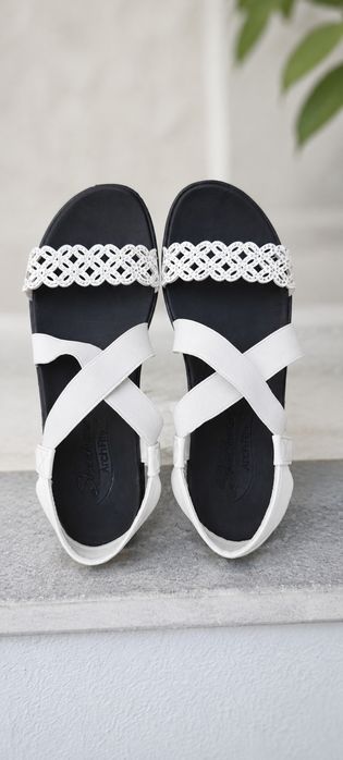 Sandálias Skechers arch fit