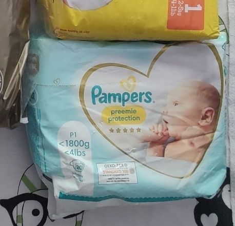 Підгузки Pampers Premium