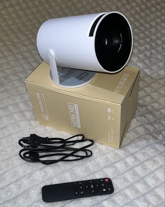 Проектор з WiFi і Bluetooth HY300/ Android 11