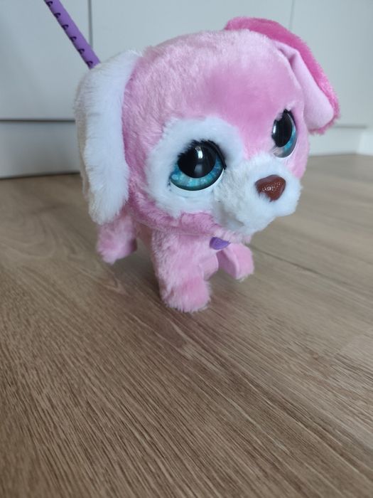 Piesek Furreal interaktywne