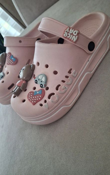 Buty gumowe klapki w stylu Crocs