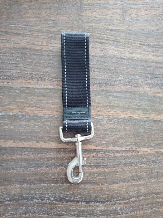 Adaptador de cinto de segurança Rogz