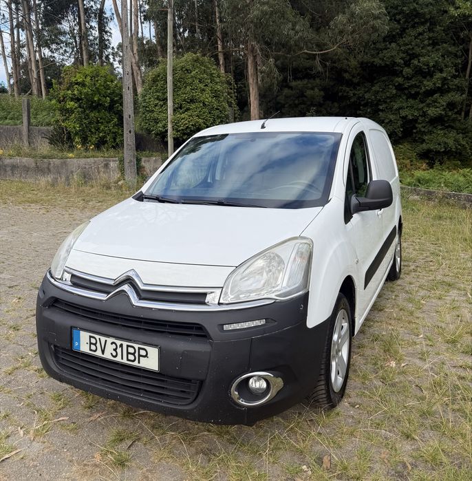 Citroen berlingo 1.6 hdi automática 3 lugares