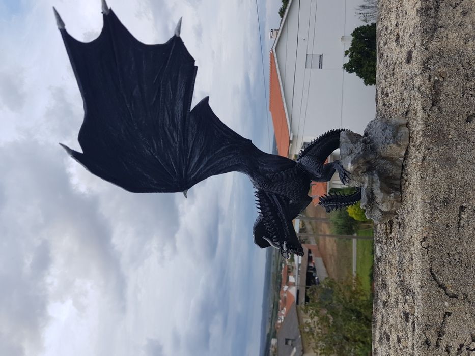Escultura Dragão
