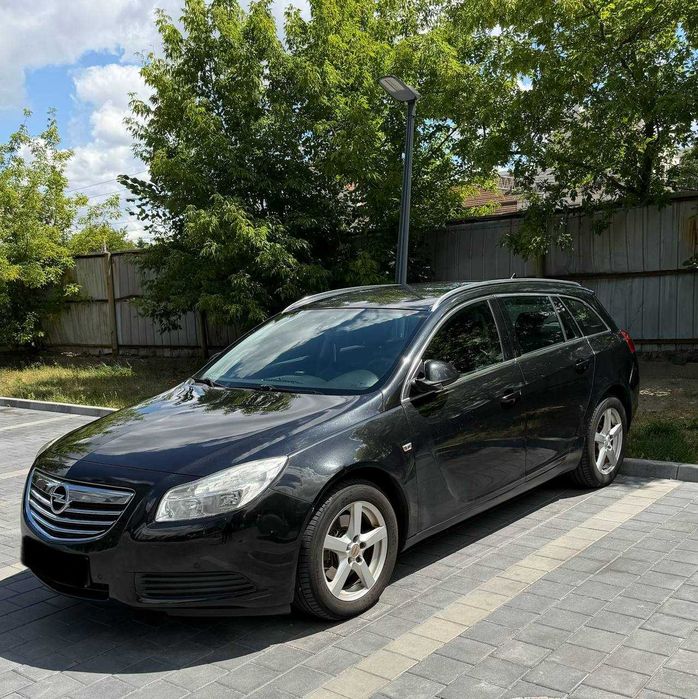 Opel Insignia Sports Tourer 2.0 CDTI Disel | Automat | 2009