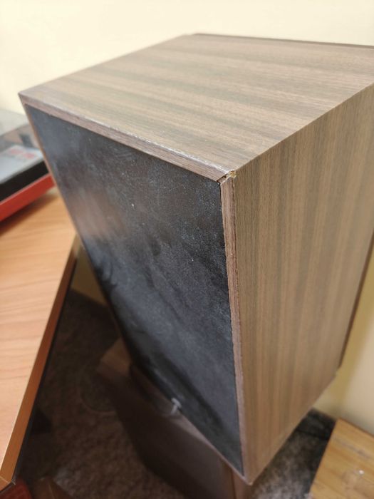 Gramofon Artur z kolumnami