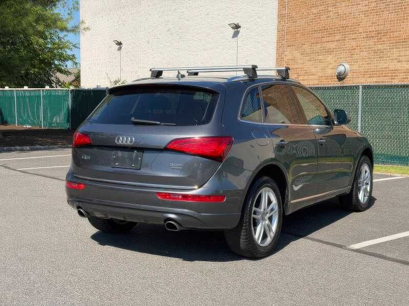 2016 Audi Q5 2.0T quattro Premium Plus