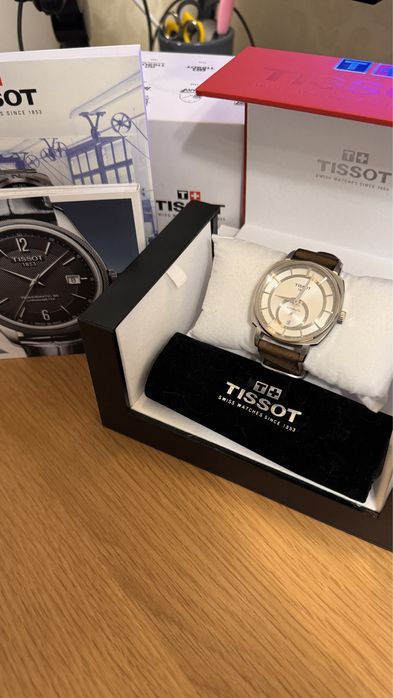 Часы Tissot T-Classic T-Lord Модель T059.528.16.031.00