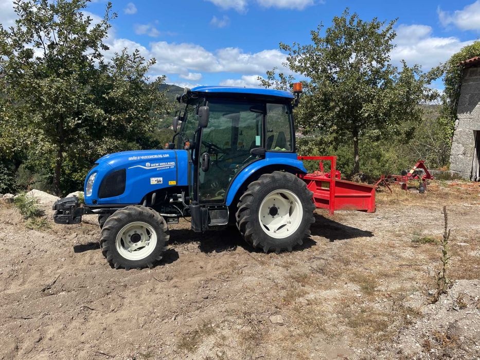 New Holland Boomer 55  /  Exelente oportunidade de negocio
