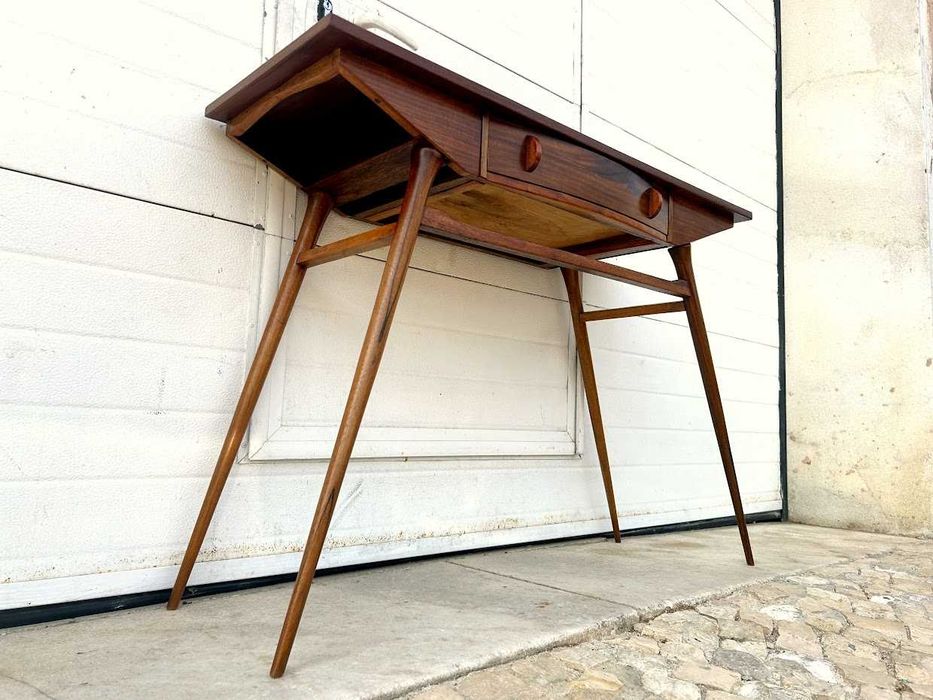 Consola olaio vintage + 106,5comp x 37prof x 76alt.