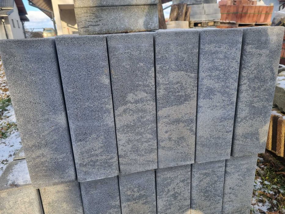 Palisada betonowa obrzeże betonowe 40cm NOVATOR 12x20x40