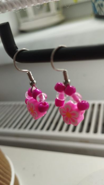 Kolczyki zrobione przez moją córkę:)