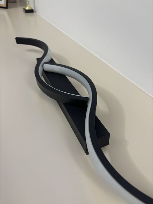 Oświetlenie czarne ozdobne