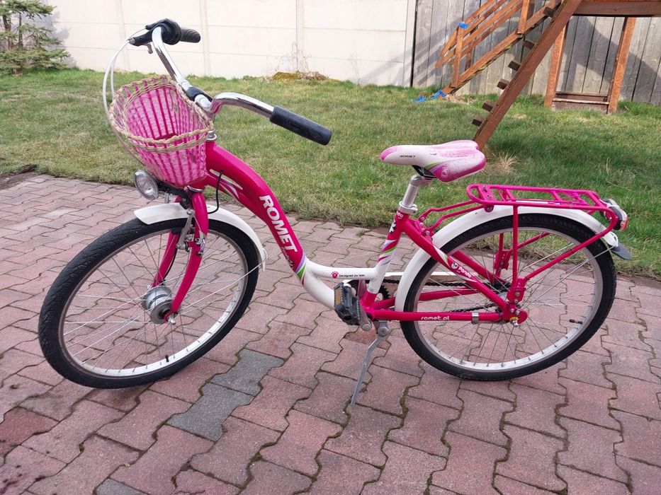 Rower różowy k 24