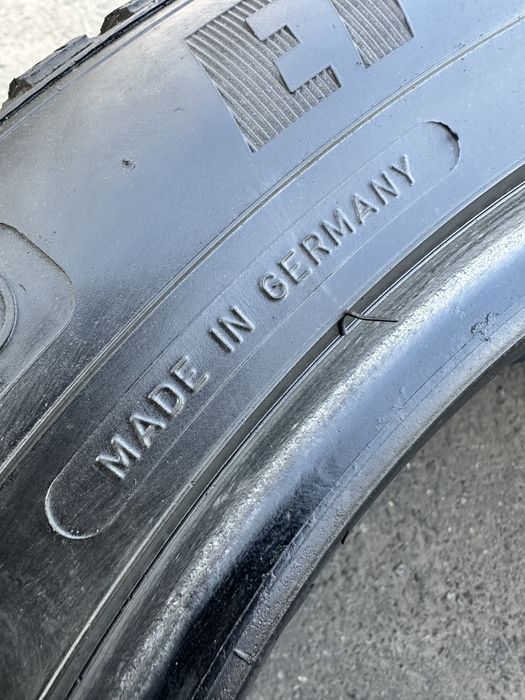 Шини 225 55 18 98V Goodyear EfficientGrip SUV4x4 комплект