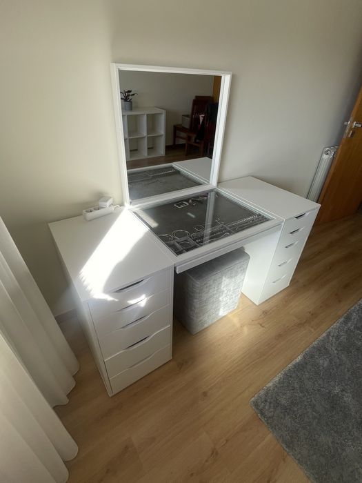 Toucador de maquilhagem *NOVO*