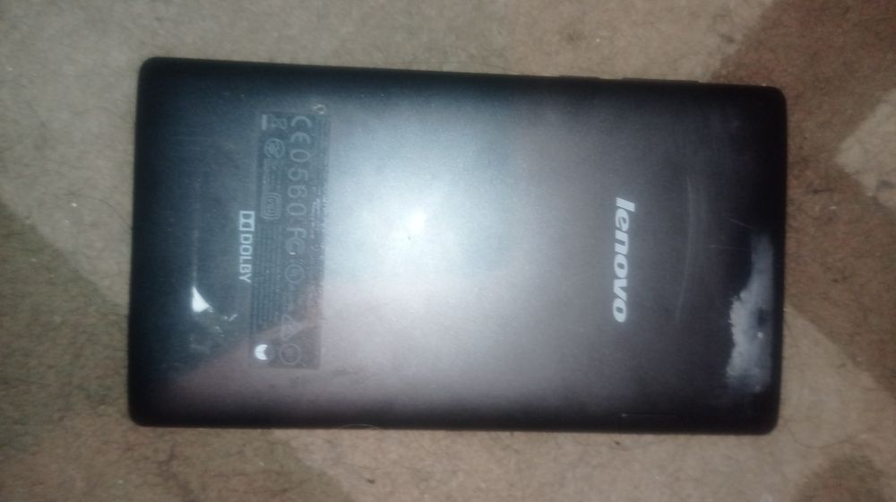 Tablet lenovo dolby