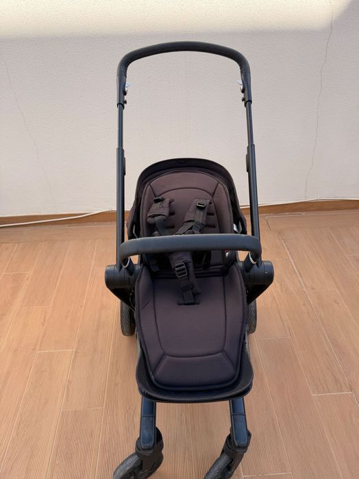 Carrinho de Bebé Joolz Hub+