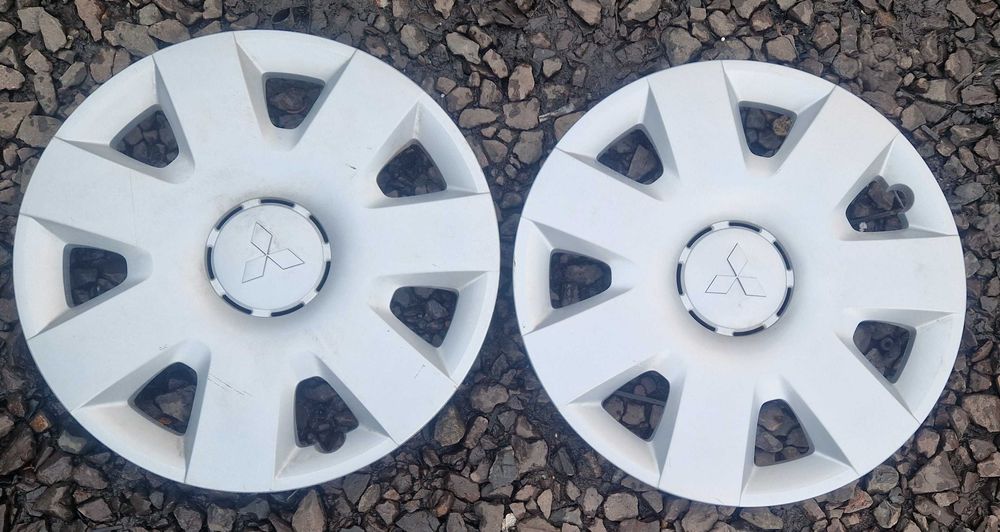 Kołpak oryginalny Mitsubishi Lancer Outlander 16" 2szt