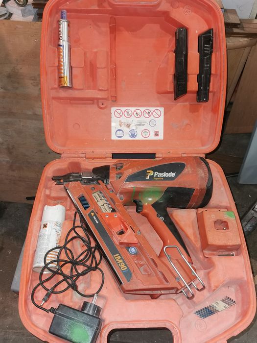 Gwozdziarka Paslode IM90