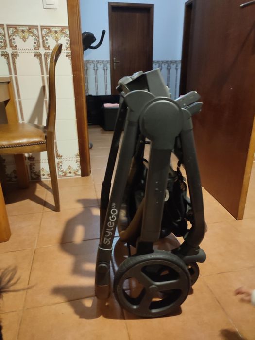 Trio Carrinho/Alcofa/Ovo Style Go Up Chicco com ISOFIX