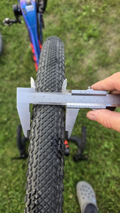 Gravel, CX Specialized Crux r56