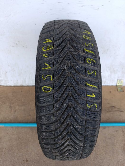 1x 185/65 R15 88T Vredestein Snowtrac 5 2019r 7,4mm