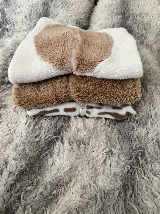 3x pajacyki niemowlęce 0-3 m, plusz „miś", zestaw