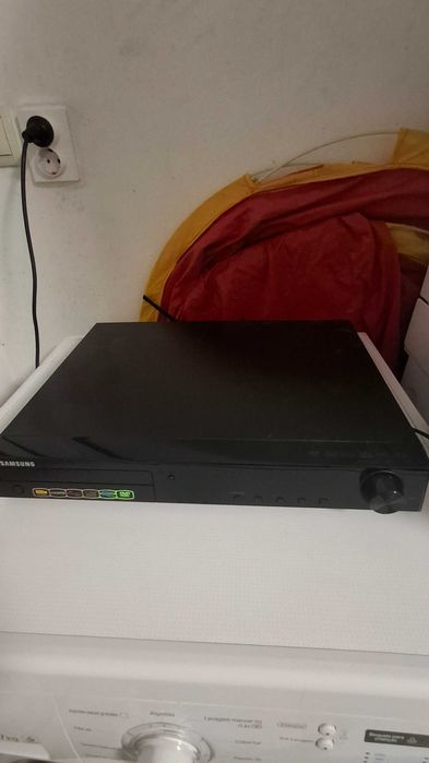 leitor de DVD e amplificador da série Samsung HT-Z210