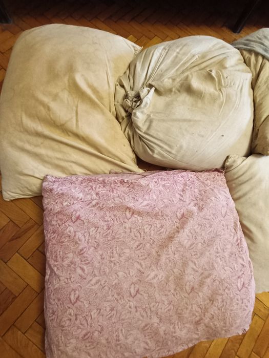 Подушки перьевые