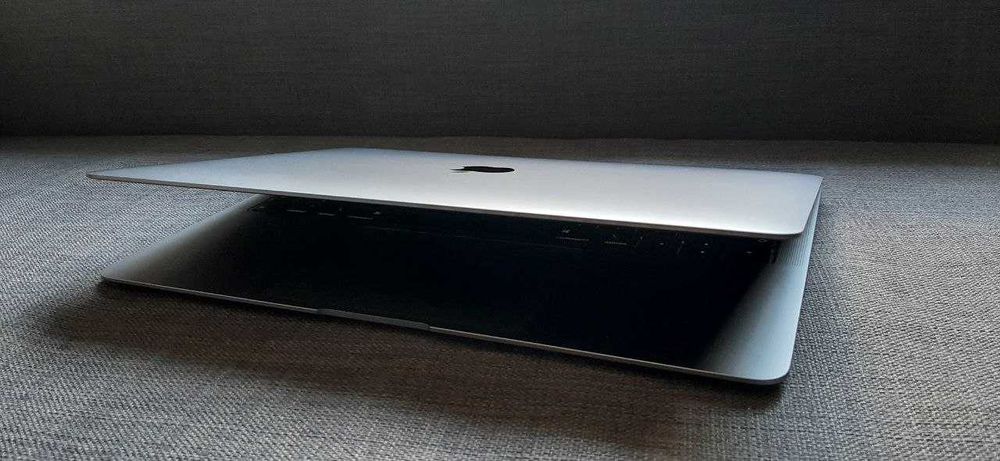 MacBook Air 13" 2019