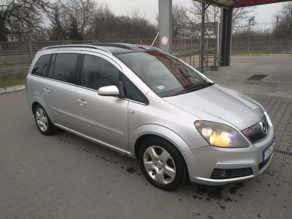 Opel Zafira B 1,9 CDTi 120 KM 2006
