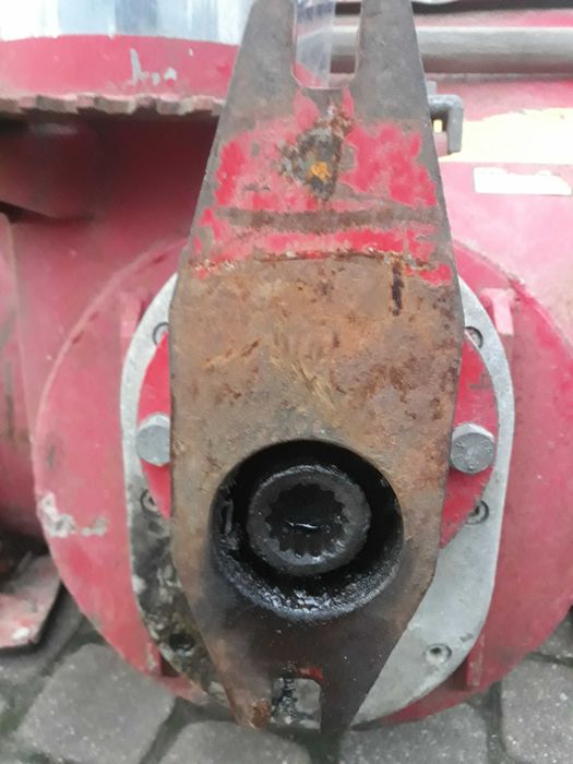 glebogryzarka agria +pług wirnikowy