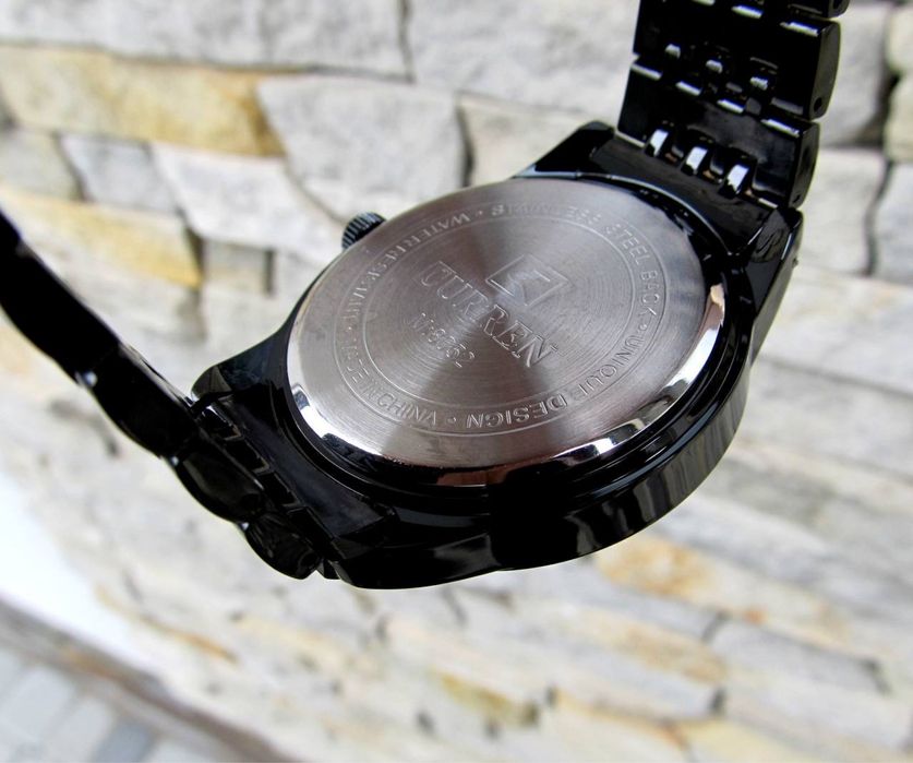 Новенький годинник Curren