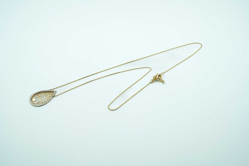 Uroczy złoty naszyjnik z serduszkami na prezent złoto 585