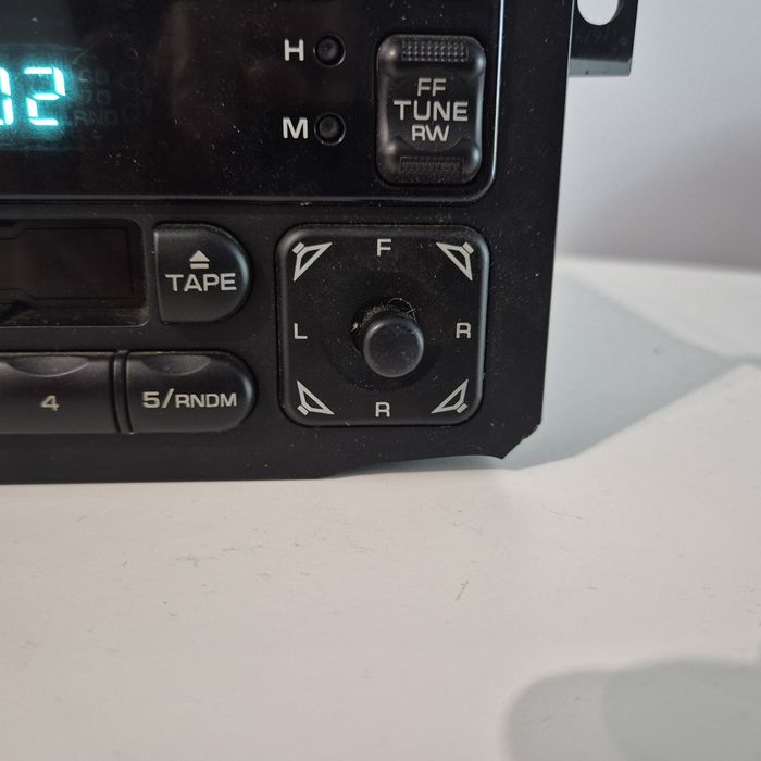Radio Jeep ZJ na plyty i kasety