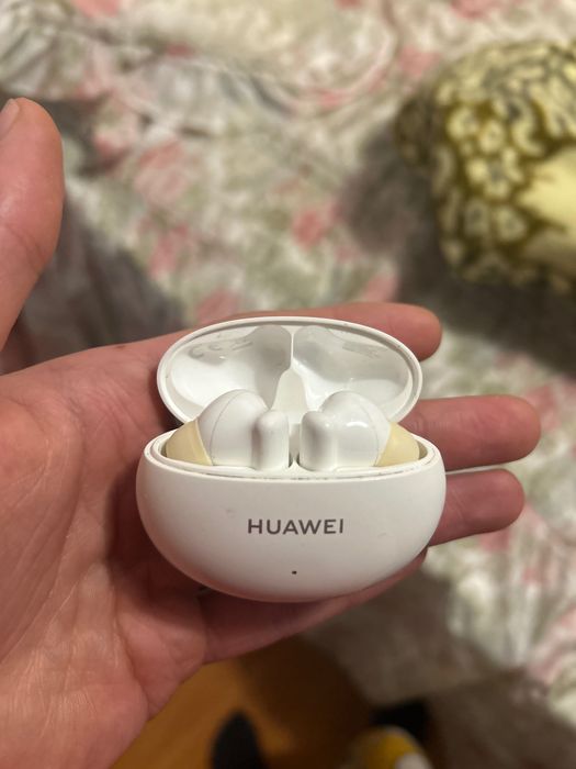 HUAWEI FreeBuds I4
