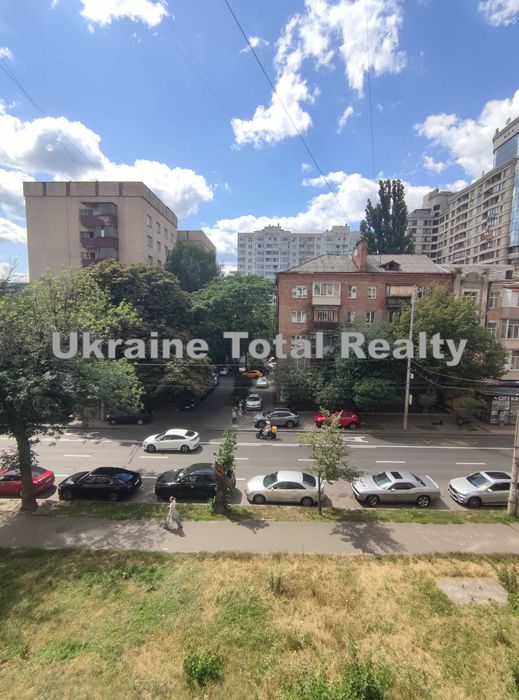 ЦЕНТР! 1 кімнатна квартира біля м. Університет/Площа Українських Героїв/Олімпійська! Вулиця Жилянська 76