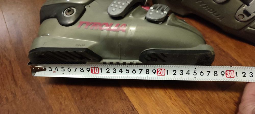 Buty narciarskie 37,5 damskie/dziewczęce Tyrolia.