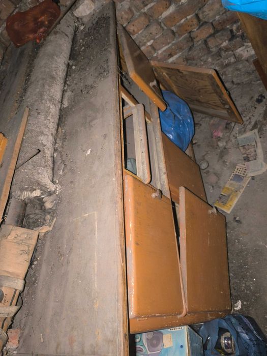 Mebel PRL lata 50 oddam za darmo