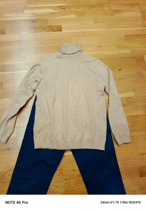 Spodnie i golf rozmiar 146