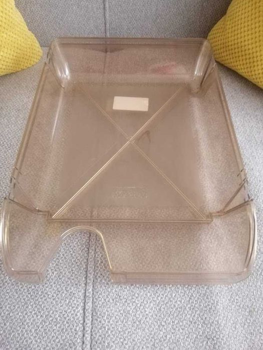 Продам горизонтальный лоток DELTA для бумаги А4, 2шт