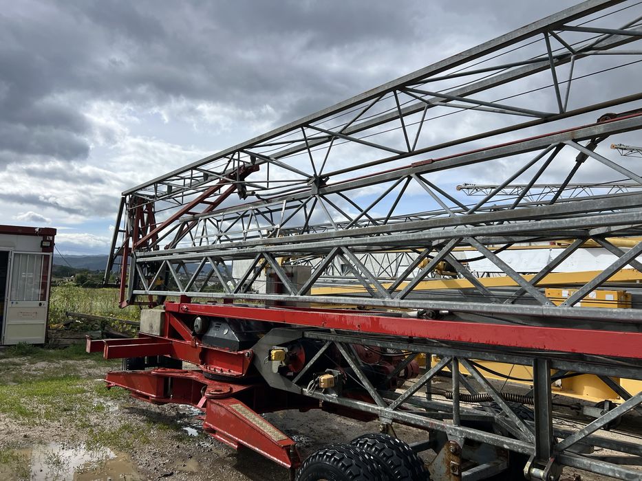 Grua hidraulica 27 metros 2000 kilos