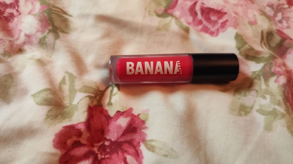 Błyszczyk do ust banana beauty