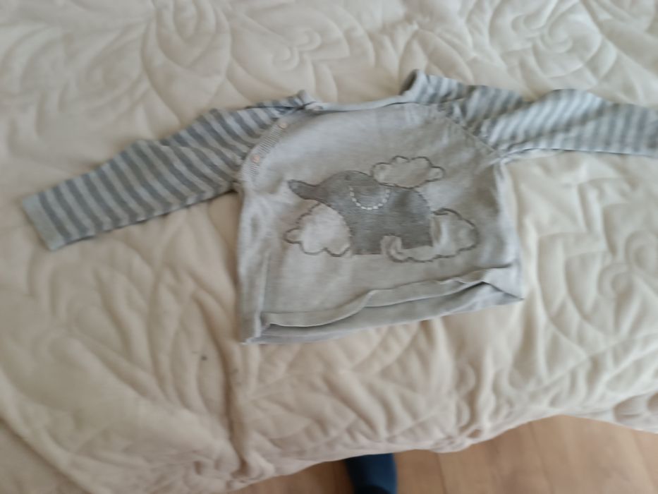 Sweterki niemowlęce 62cm